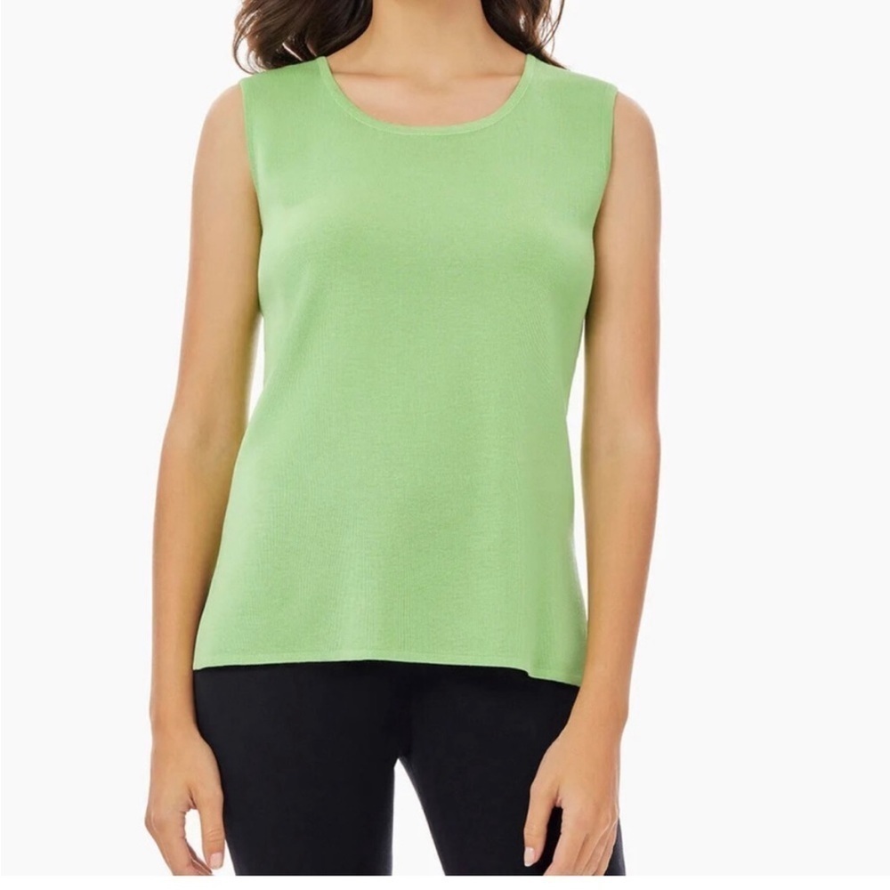 Misook | Classic‎ Knit Tank Top in Chartreuse Green Size Medium